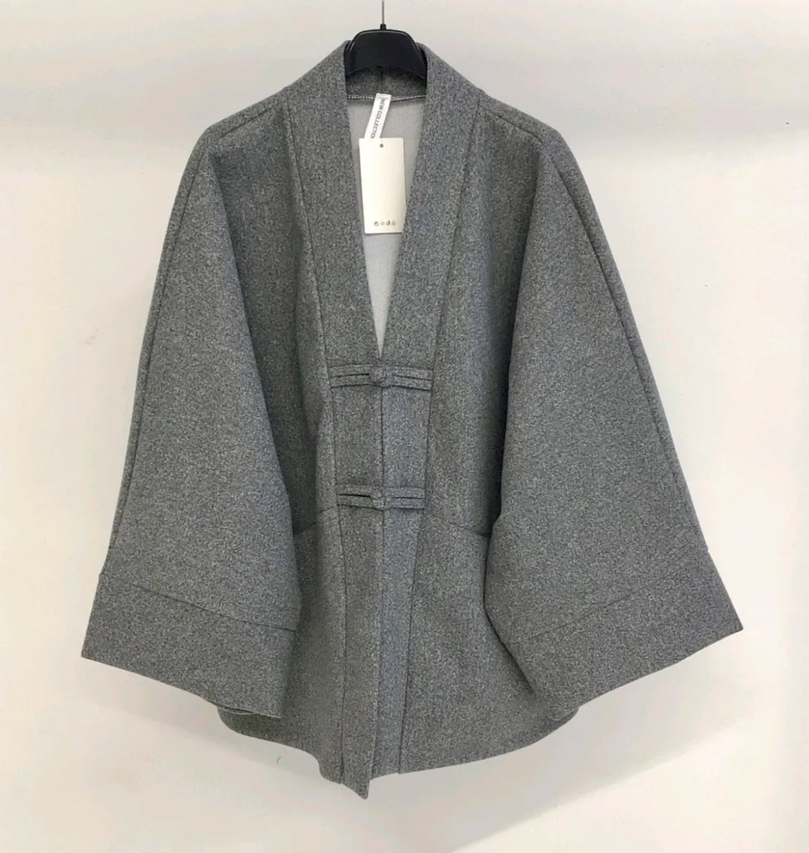 Cape coat grey