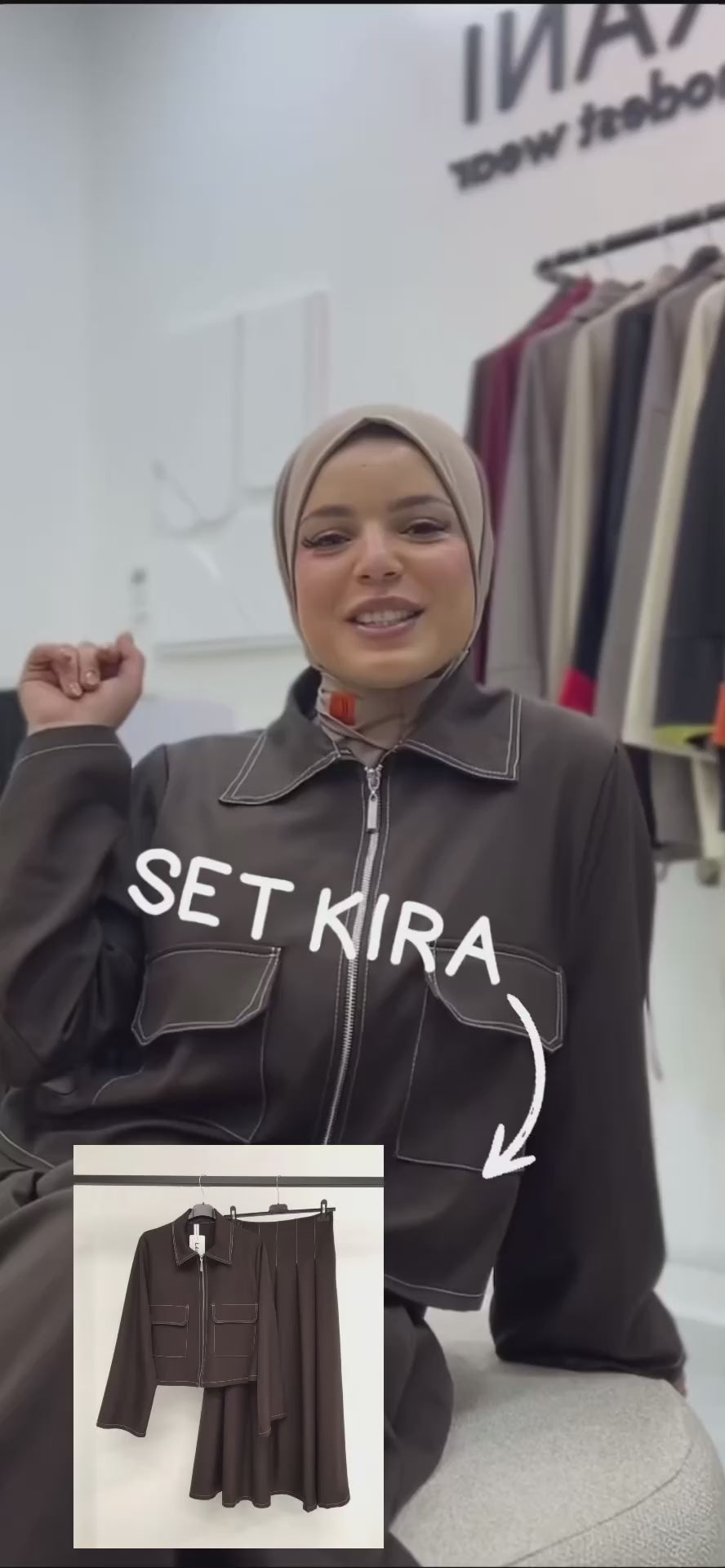 Set Kira black